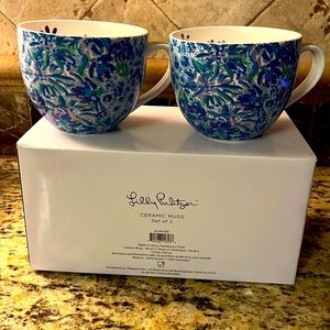 Set of 2 Lilly Pulitzer mugs